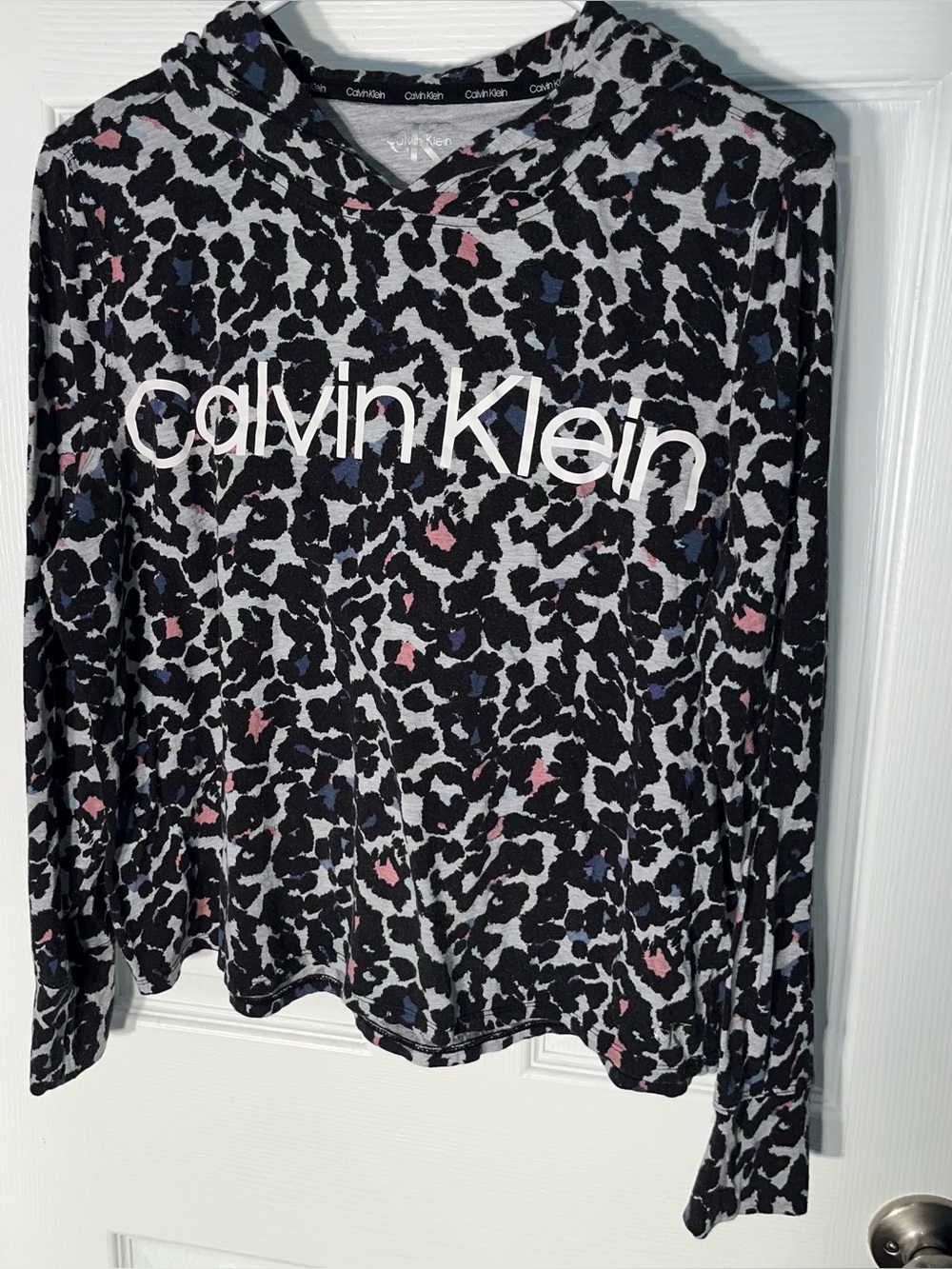 Women’s Calvin Klein Camo Hoodie Size Small Lightweight Cotton Blend